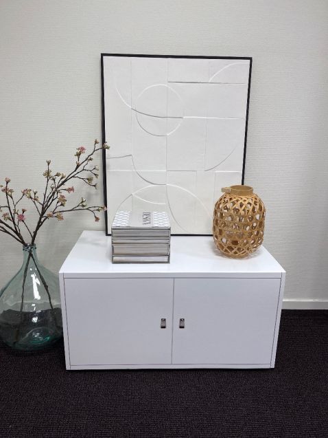 Schrank aus Pappe Fay C (einzeln) mit Wall Art reliëf Malerei mit schwarzem Rahmen von Cubiqz