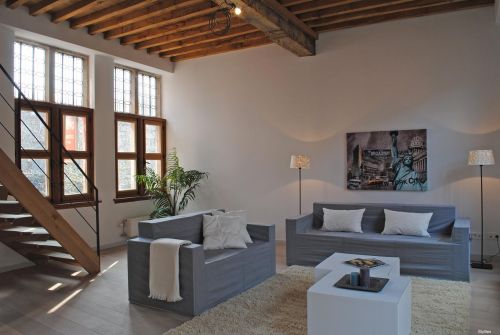 Cubiqz COUCHTISCH AUS PAPPE (Preis ist exklusive Accessoires)