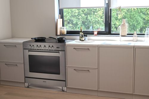 FREISTEHENDER HERD 90 CM | 3D-Module aus Karton für alle Pappküchen | HomeStaging & Display
