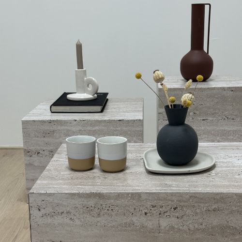 Stilvolles 3er-Set aus Pappe in Travertin-Optik. Perfekt für Home Staging, Showrooms, Schaufenster & mehr. Jetzt entdecken und stilvoll präsentieren! - Cubiqz