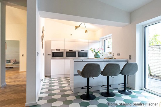 Home Staging Nachher Beispiel fix und flip Immobilie mit Cubiqz Pappküche