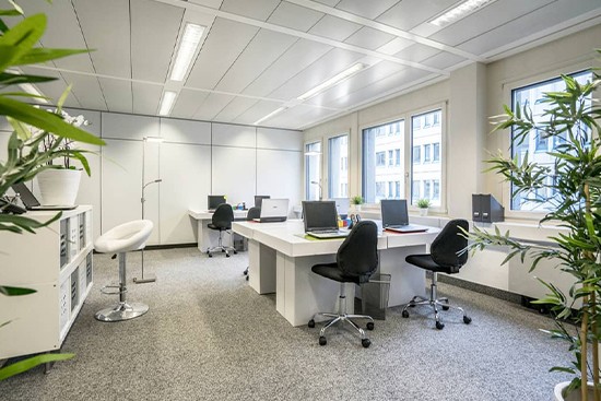 Home Staging Kyburz mit Cubiqz Büromöbeln aus Karton Home Staging Kyburz mit Cubiqz Büromöbeln aus Karton