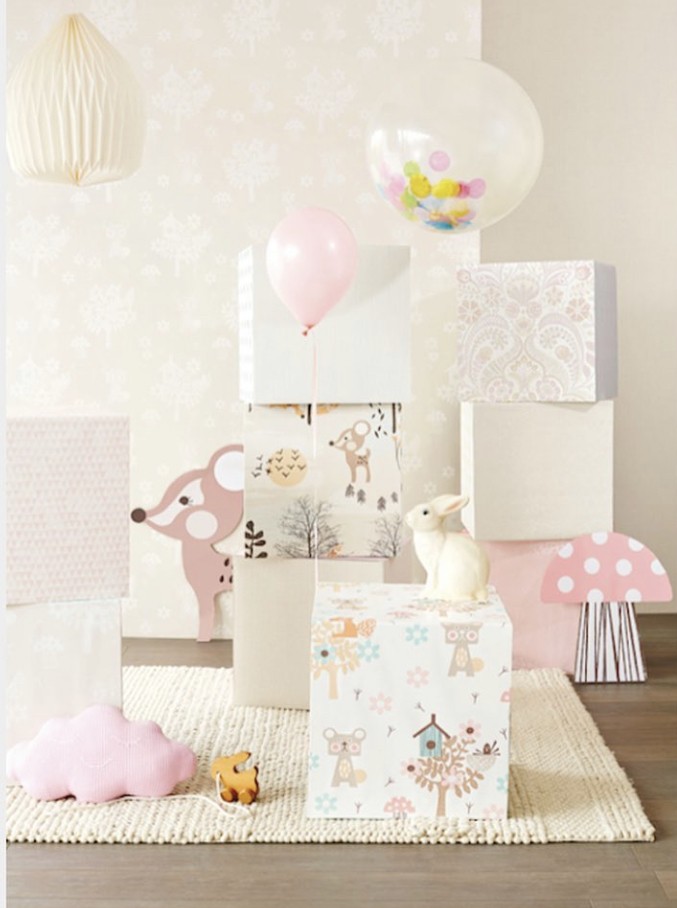 Cubiqz Pappsäule oder Pappe Beistelltische / Nachttische selbst bekleben mit Tapete