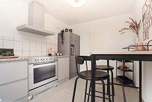 Reversible Küche Weiss-Grau